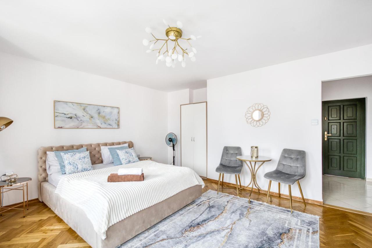 Dekart Centrum Apartments Varšava Exteriér fotografie